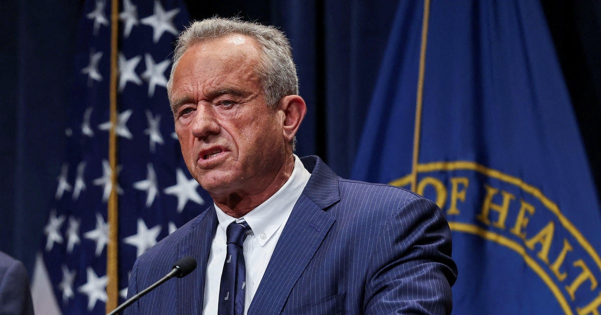 RFK Jr. ousts two Trump loyalists from HHS top ranks 